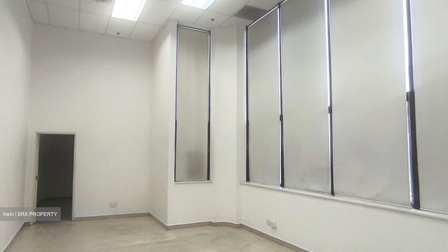 Toh Guan Road (D22), Warehouse #576601101